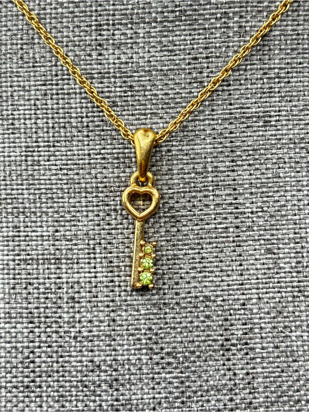 Gold Tone Key Pendant Necklace Charm August Birthstone 3 Simulated Peridot Mom